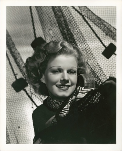 珍·哈露的写真