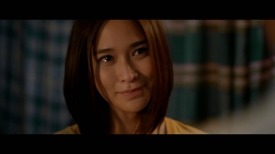 赖拉·邦雅淑的写真