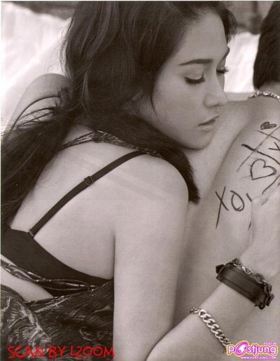 赖拉·邦雅淑的写真