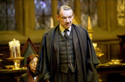 罗格·洛伊德-派克的写真-在《哈利波特与火焰杯...