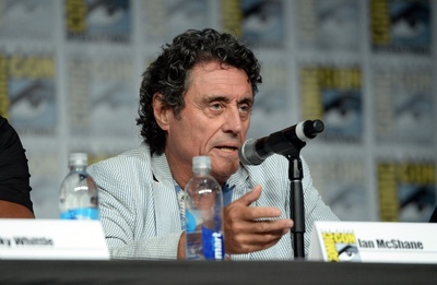 伊恩·麦柯肖恩的写真