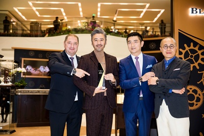 吴秀波的写真-出任宝珀品牌风格大使