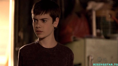 亚历山大·古尔德的写真-weeds 第六季  打扮得...