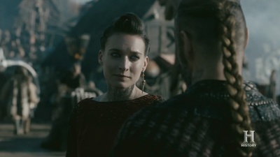 约瑟芬·阿斯普伦德的写真