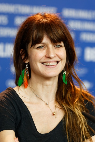 雅丽·乔维尔的写真-in 2017