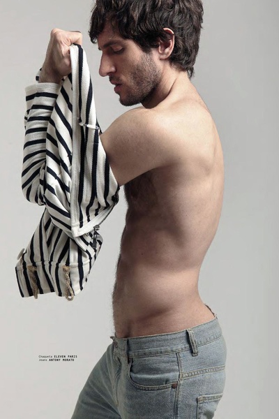 基姆·古铁雷斯的写真