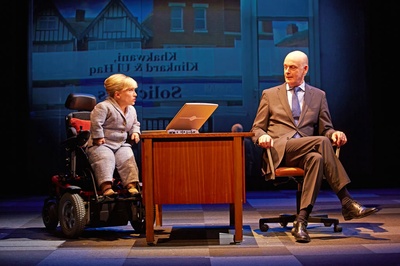 基努娜·斯塔梅尔的写真