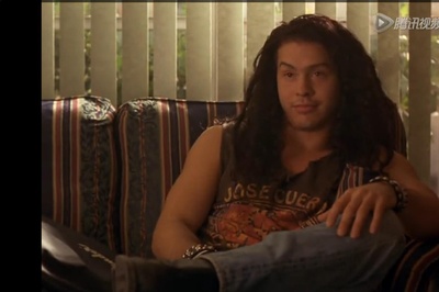 乔恩·塞达的写真-这长头发，一出场我就...