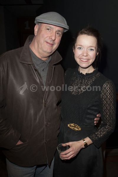 安娜·麦克西维尔·马丁的写真