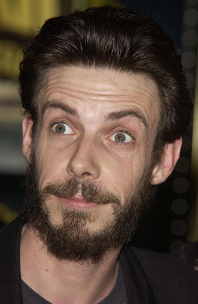 诺亚·泰勒的写真