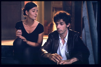 诺亚·泰勒的写真