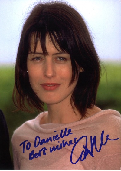 吉娜·麦基的写真