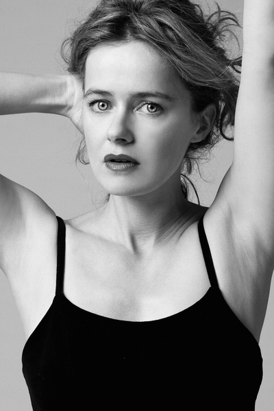 朱莉·德拉姆的写真