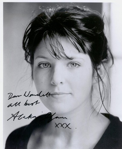 阿拉济纳·曼恩的写真