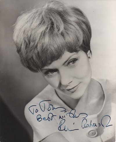 芮妮·阿萨岑的写真