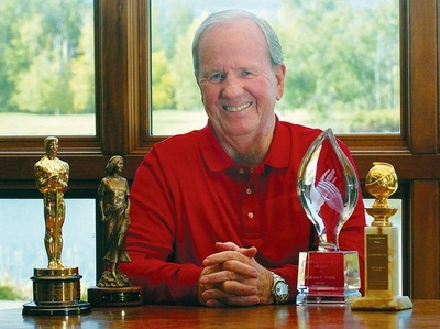 杰拉尔德·R·莫伦的写真