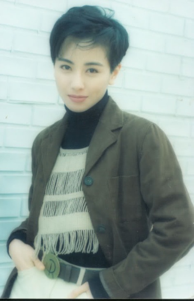 袁洁莹的写真-袁洁莹