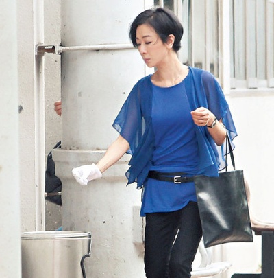 袁洁莹的写真-袁洁莹