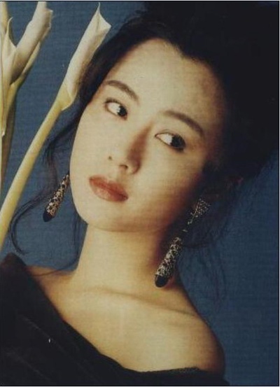 袁洁莹的写真-袁洁莹