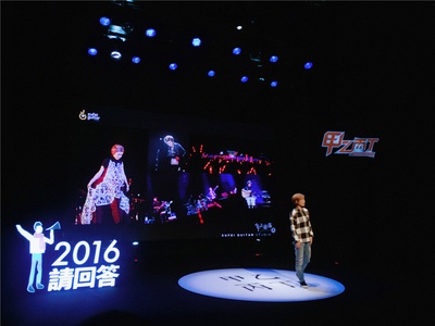 许飞的写真-歌手许飞受邀参加《少...