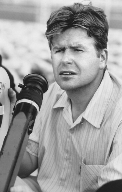 西蒙·韦斯特的写真