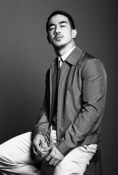 乔·塔斯利姆的写真