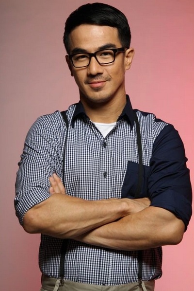 乔·塔斯利姆的写真