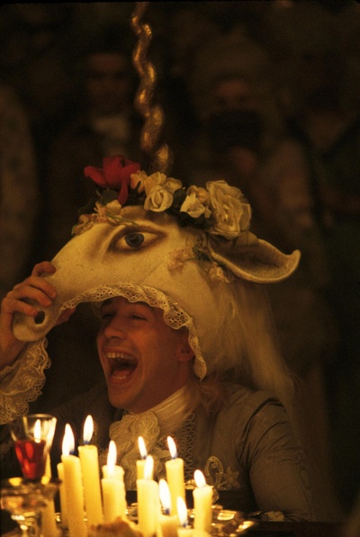 汤姆·休斯克的写真