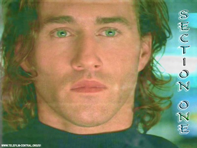 罗伊·迪普伊的写真