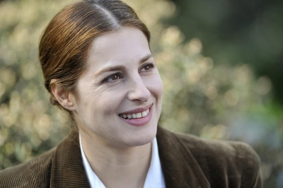 阿蜜拉·卡萨的写真