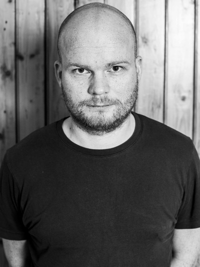 格里莫·哈克纳尔森的写真