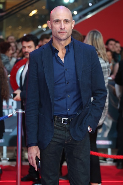 马克·斯特朗的写真