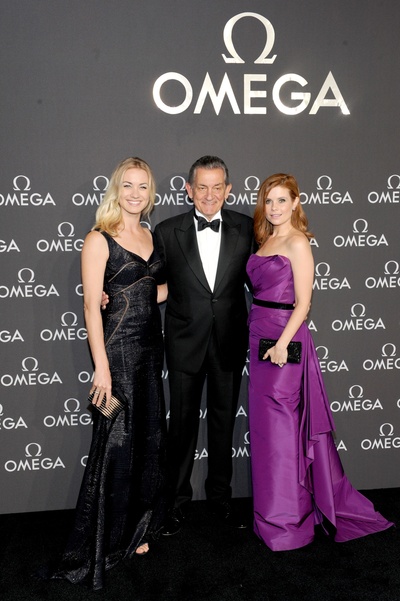 伊冯娜·斯特拉霍夫斯基的写真