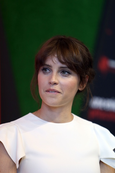 菲丽希缇·琼斯的写真