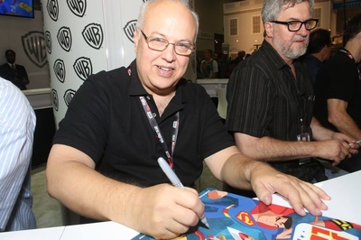 艾伦·伯内特的写真