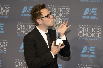 詹姆斯·古恩的写真