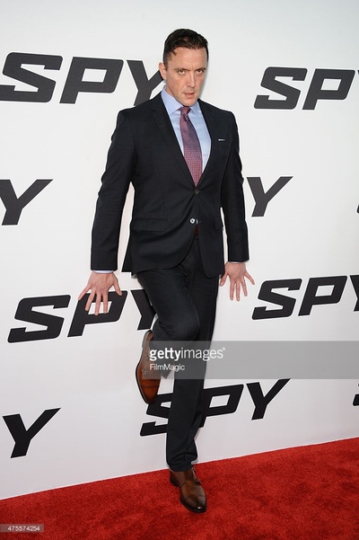 彼得·塞拉菲诺威茨的写真-咚