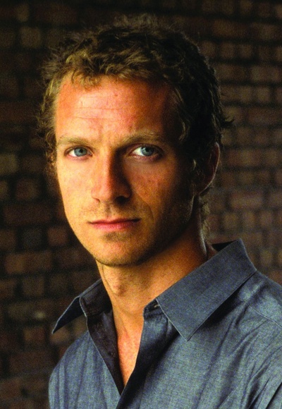 汤姆·罗伯·史密斯的写真