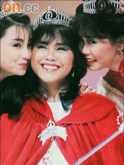 杨雪仪的写真-1983年香港小姐冠军...