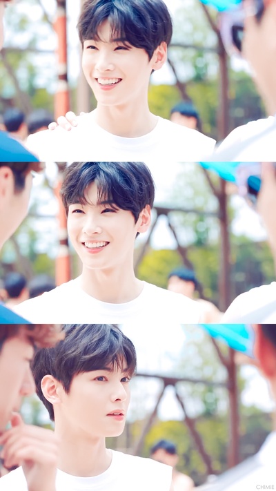 车银优的写真-韩国乐天水上乐园广告...