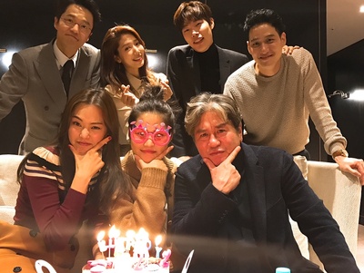 李秀卿的写真-《沉默》剧组为李秀景...