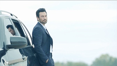 大卫·麦金尼斯的写真-大叔这么帅，为什么一...