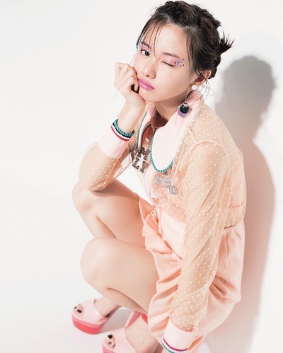 山本舞香的写真