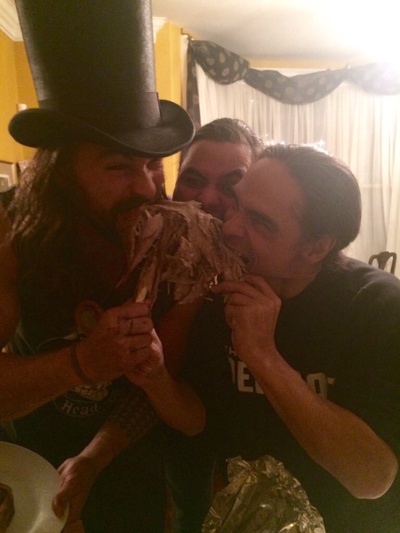 扎恩·迈克拉农的写真