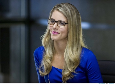 艾米莉·理查兹的写真