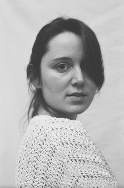 艾米莉·贝文的写真