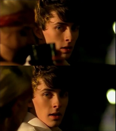 马修·比尔德的写真