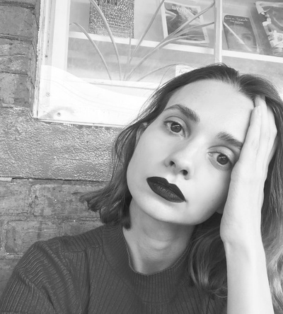 莎拉·贝克·马瑟的写真