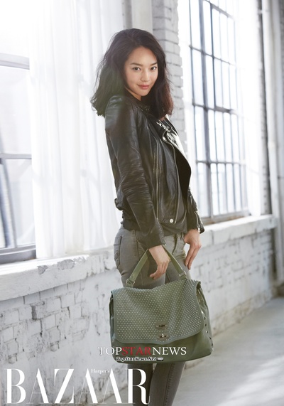 申敏儿的写真-《Harper's BAZAAR》...