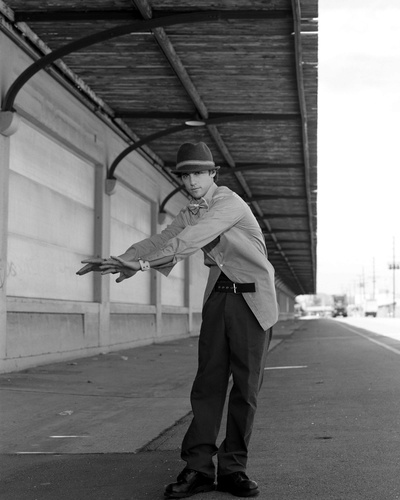 米洛·文堤米利亚的写真